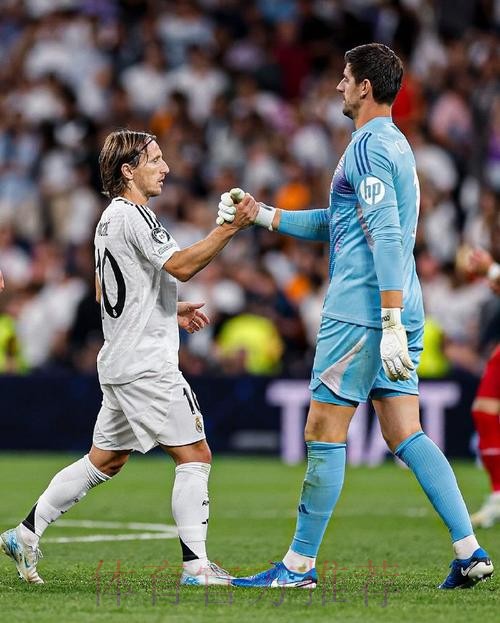 皇马被遗忘名将:我想走但球队就不放 不知能去哪